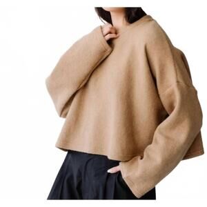 NEW NATALIE BUSBY cropped crew sweater in camel